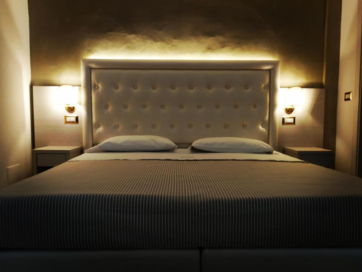 Hotel Bristol 贝拉里亚-伊贾马里纳 外观 照片