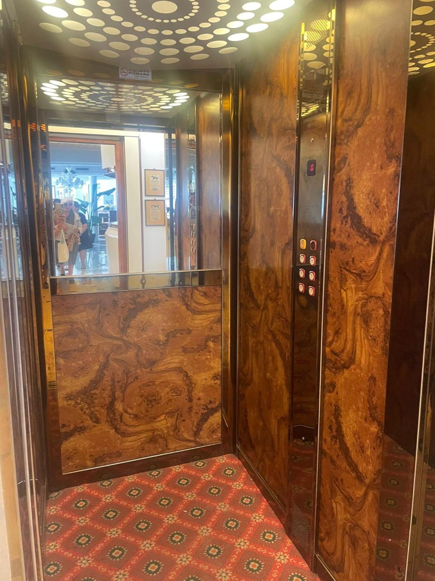 Hotel Bristol 贝拉里亚-伊贾马里纳 外观 照片